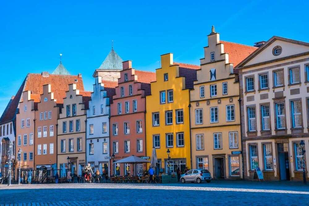Althäuser am Marktplatz im historischen Zentrum von Osnabrück