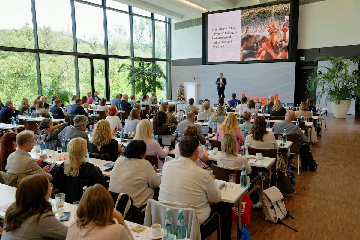 speaker-thorsten-kausch-hessian-city-marketing-day-2026-4655r-credit-georg-kronenberg Speaker Thorsten Kausch will give a presentation at the 2026 Hessian City Marketing Day